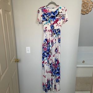 Pinkblush Floral Maternity Dress Size S
